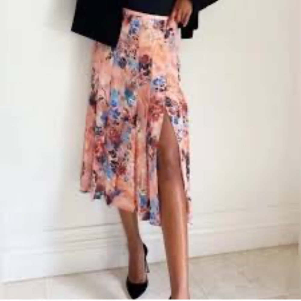 Babaton | Pleated Floral Skirt